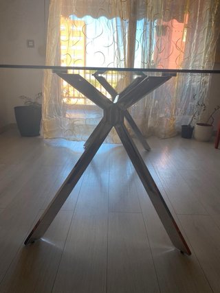 Mesa comedor cristal patas metálicas