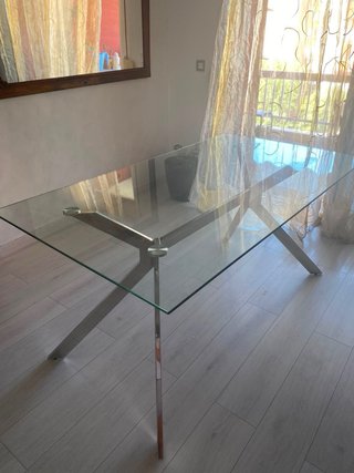 Mesa comedor cristal patas metálicas