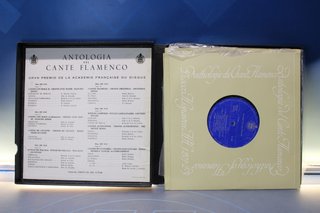 Caja de vinilos: Antología del Cante Flamenco. Hispavox, 1958.