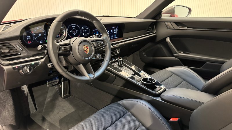 Porsche 911 2023, foto 18