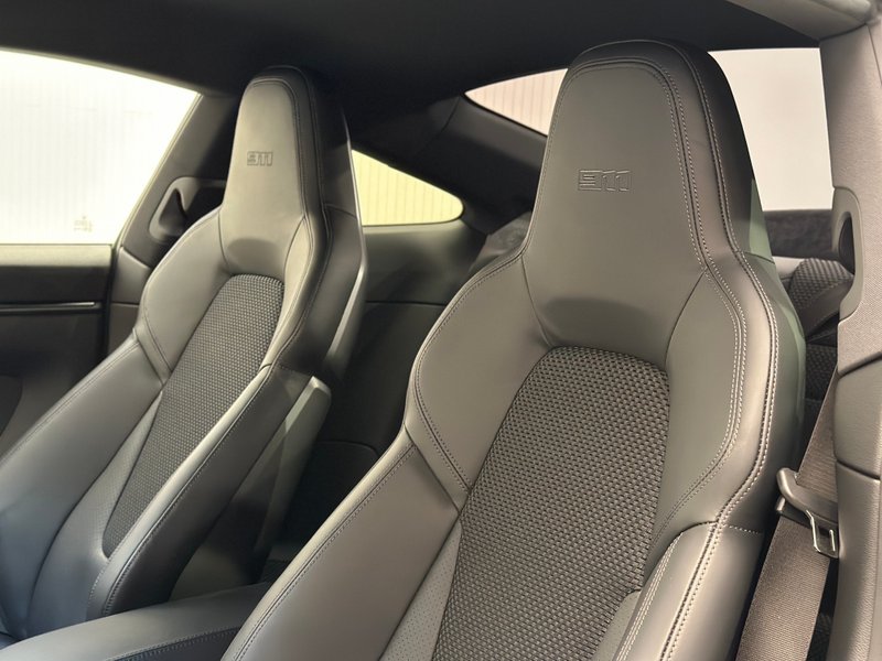 Porsche 911 2023, foto 28
