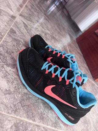 Zapatillas Nike Dual Fusion Negras y Azules
