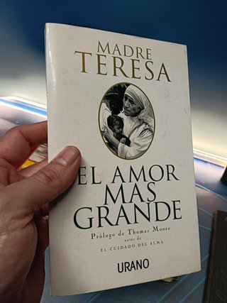 10 libros,  religiosos, eclesiásticos,con misales, diferentes editoriales