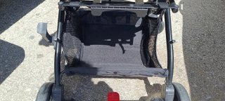 Carrito de bebé ligero gris claro