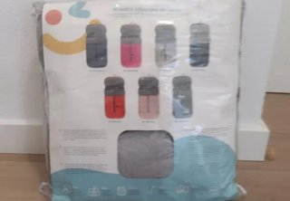 Carrito de bebé ligero gris claro