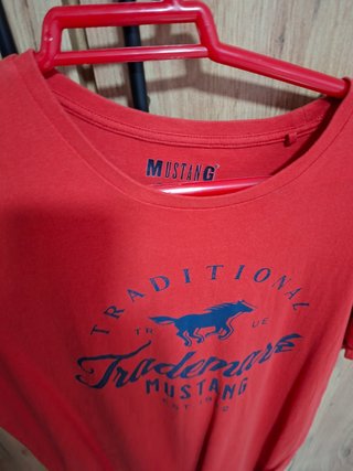 Camiseta Nike Baloncesto Negra + Roja
