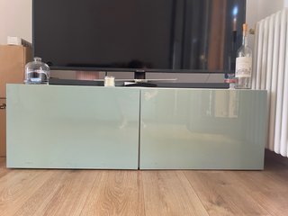 Mobiletto TV IKEA BESTA