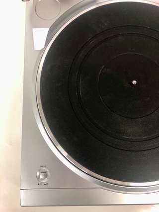 Tocadiscos Denon DP-29 F
