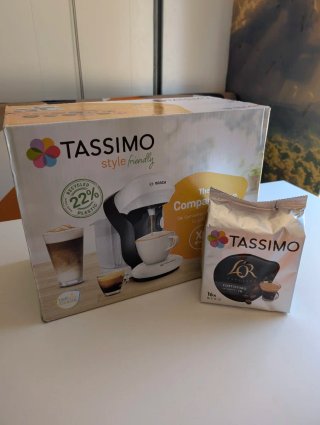 Cafetera Tassimo Bosch + Cápsulas LOR