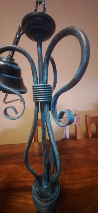 Lámpara de forja azul
