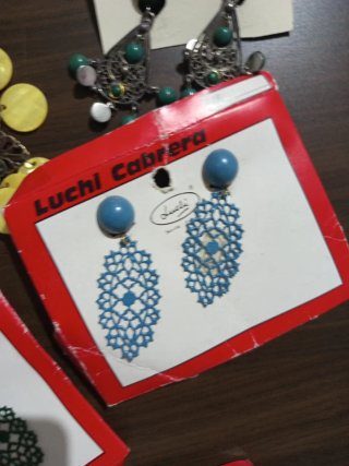 Lote de  pendientes de  flamenca.