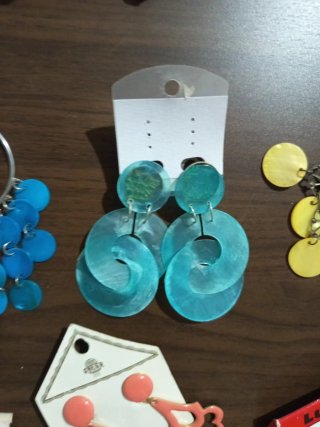 Lote de  pendientes de  flamenca.