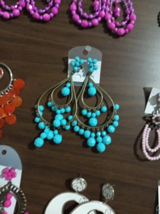 Lote de  pendientes de  flamenca.