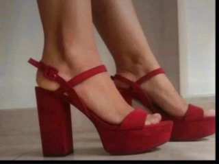 Sandalias plataforma burdeos Stradivarius