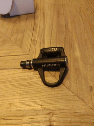 Garmin Rally RS100 Pedales