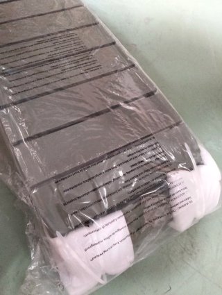 Mesa auxiliar para tumbona en acero Marietta SKLUM