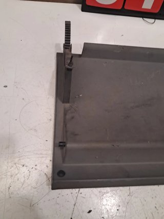 Tapa Guantera VW Touareg 7L6857101