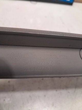 Tapa Guantera VW Touareg 7L6857101