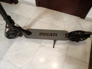 Patín Eléctrico Ducati PRO-II PLUS