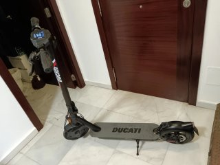 Patín Eléctrico Ducati PRO-II PLUS