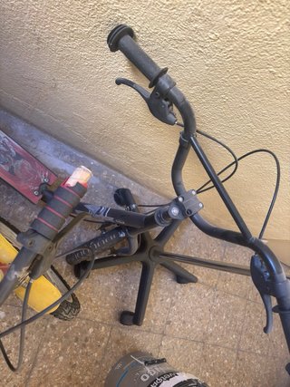 Bicicleta y patinete infantil