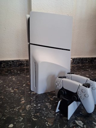 PlayStation 5  2 Mandos 2 años de  garantía