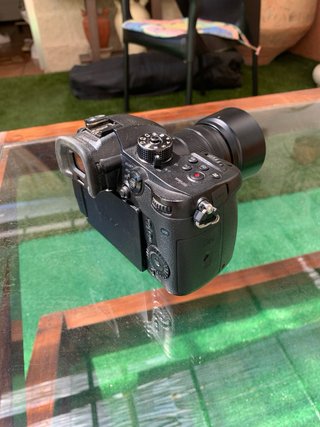 Panasonic Lumix GH5 + Objetivo Lumix 45-150