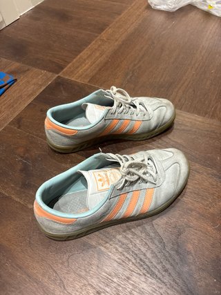 Adidas Hamburg azul y naranja