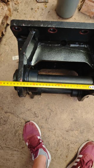 Cabezal para martillo retroexcavadora