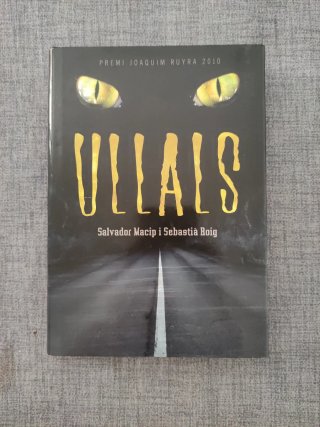 Ullals (Lluna roja) (Catalan Edition)