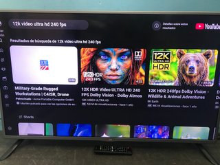 Televisor LED LG de 32 pulgadas, Smart TV.