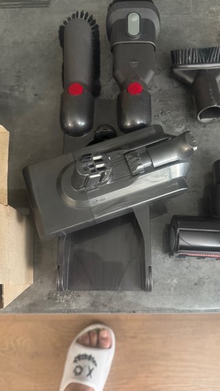 Aspirapolvere Dyson V11