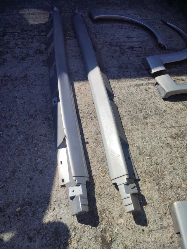 Aletines y taloneras Peugeot 106 Sport