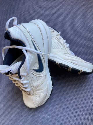 Zapatillas Nike T-Lite Hombre