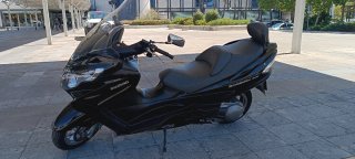 Suzuki Burgman AN400  limited octubre 2009