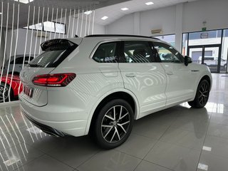 Volkswagen Touareg R-Line 3.0 V6 TDI 210kW Tip 4M
