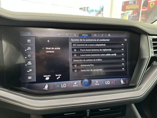 Volkswagen Touareg R-Line 3.0 V6 TDI 210kW Tip 4M