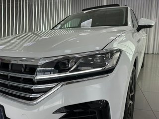 Volkswagen Touareg R-Line 3.0 V6 TDI 210kW Tip 4M