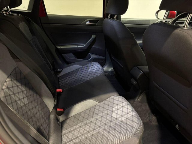 Volkswagen Taigo R-Line 1.0 TSI 81 kW (110 CV) DSG