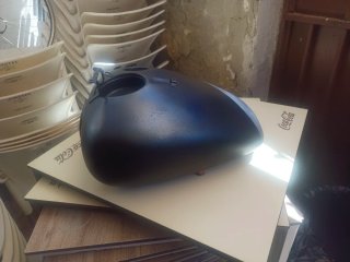 Depósito moto custom azul