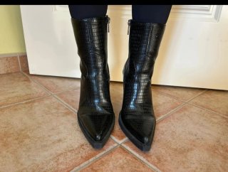 Botines cowboy Bershka estampado cocodrilo