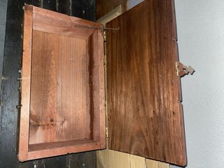 Baúl madera rústico medieval