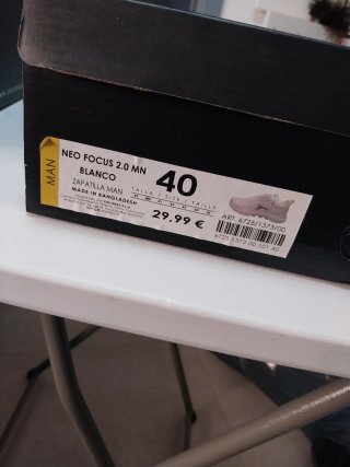 Zapatillas deportivas blancas