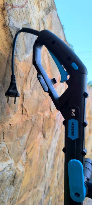 Desbrozadora eléctrica 430W + rollos hilo nylon