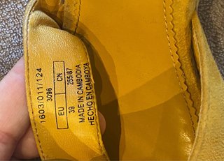 Sandalias Pull&Bear color Mostaza