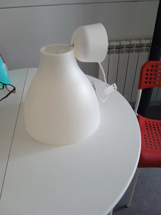 Lámpara colgante de color  blanco