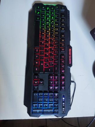 Monitor Philips + Teclado Mars Gaming