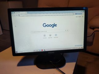 Monitor Philips + Teclado Mars Gaming