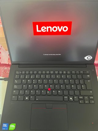 Lenovo ThinkPad P14s Gen 5 (14 Intel)