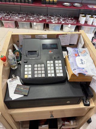 Estanterías metálicas para tienda